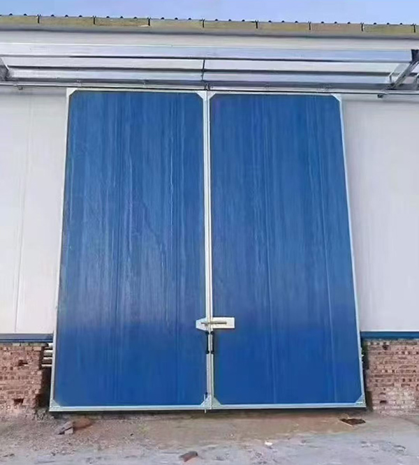 耀州工业门在大型仓储物流通道中的应用实例